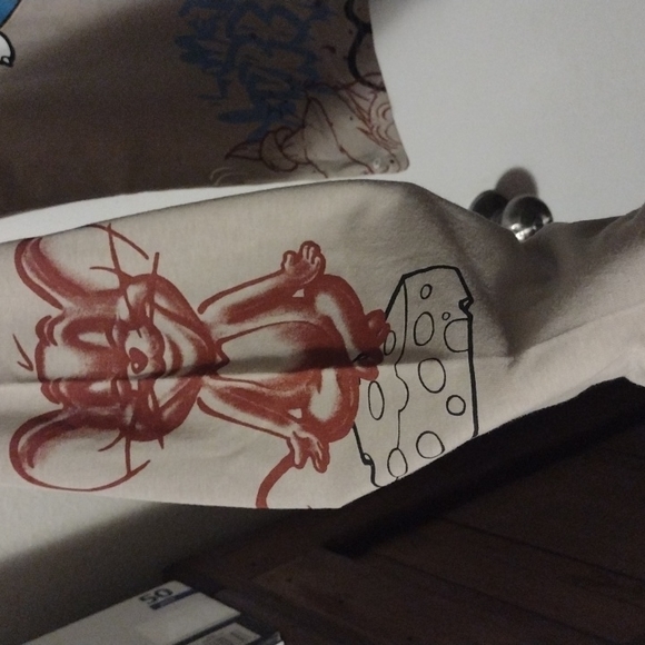 NWT Tom and Jerry long sleeve t shirt size small - Picture 3 of 5